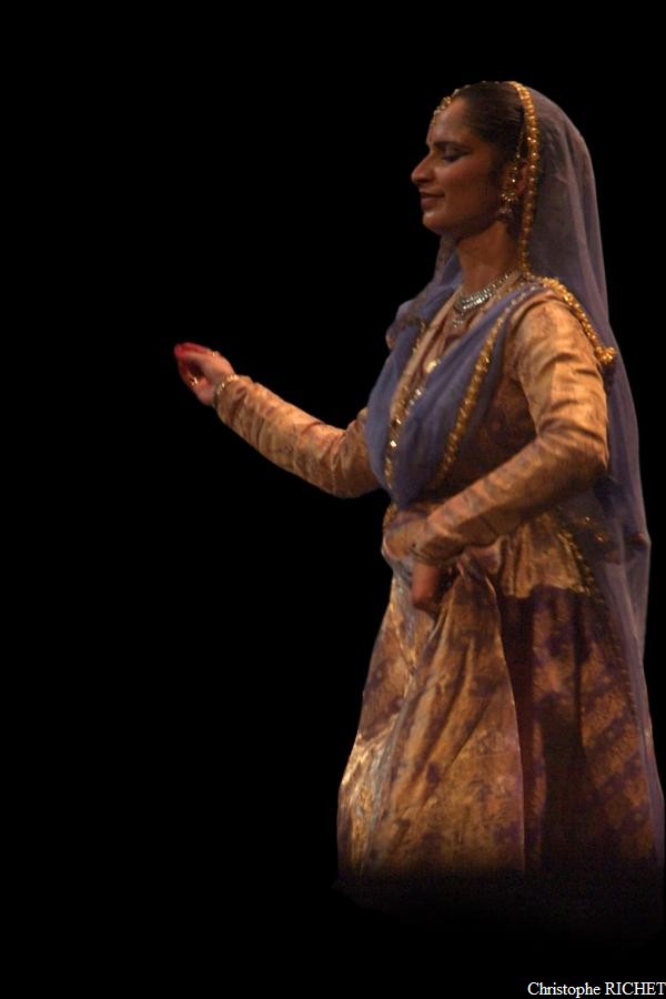 ../gallery/Gallery/SHARMILA conservatoir (142)_1.jpg